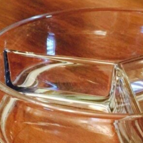 Unbreakable Polycarbonate 3 Section Serving Bowl - Picture 11 of 12